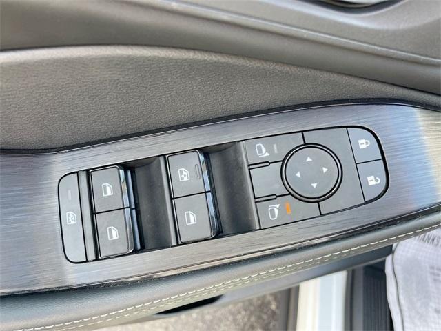 Photo of 2024 Gun Metallic Nissan Rogue