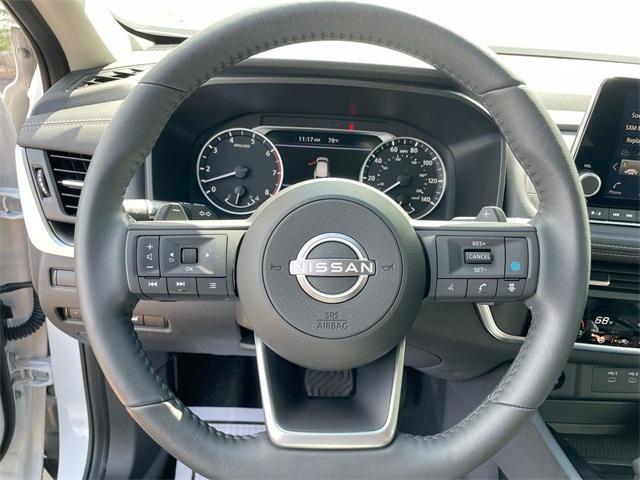 Photo of 2024 Gun Metallic Nissan Rogue