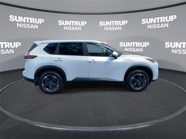 Photo of 2024 Gun Metallic Nissan Rogue