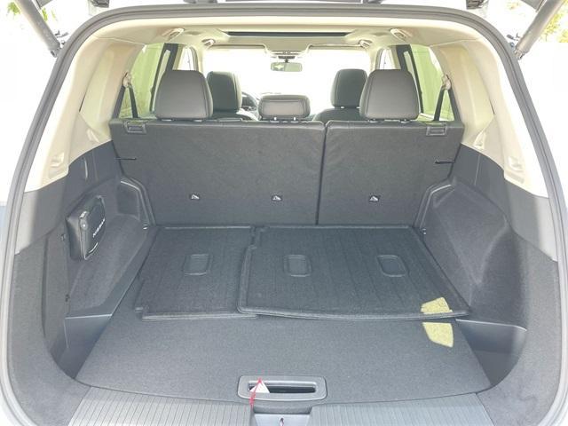 Photo of 2024 Gun Metallic Nissan Rogue