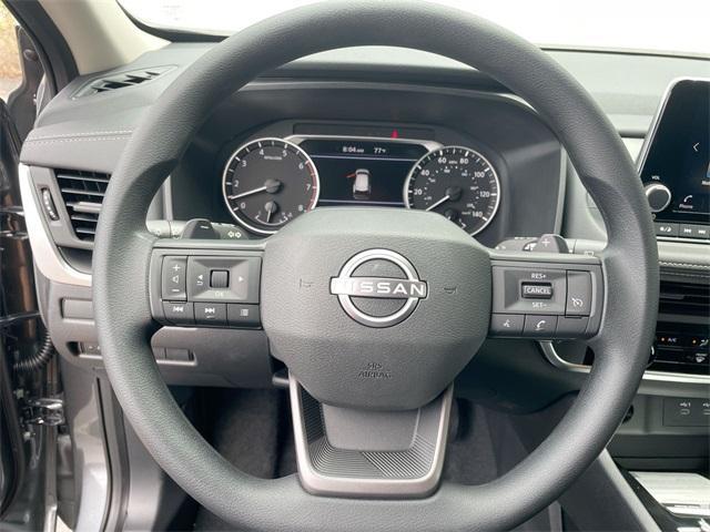 Photo of 2026 Gun Metallic Nissan Rogue
