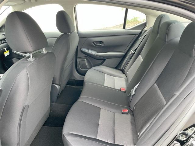 Photo of 2025 Black Nissan Sentra