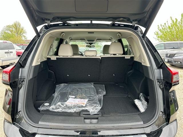 Photo of 2025 Black Nissan Rogue