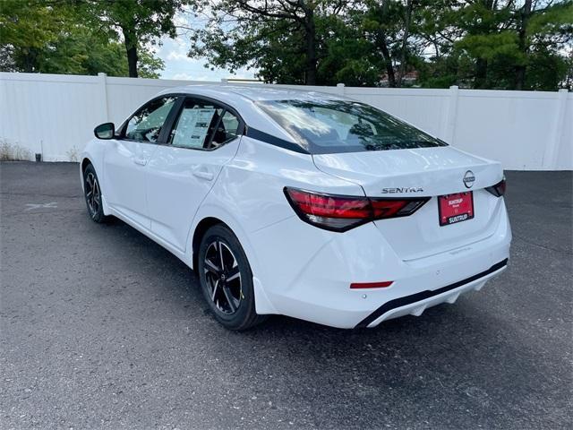 Photo of 2025 Cloud White Nissan Sentra