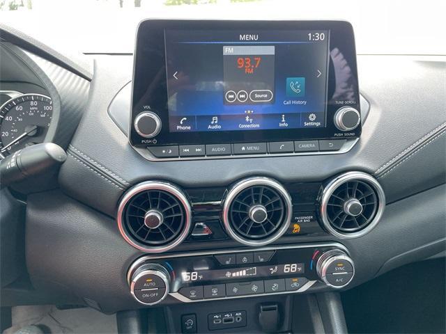 Photo of 2025 Cloud White Nissan Sentra