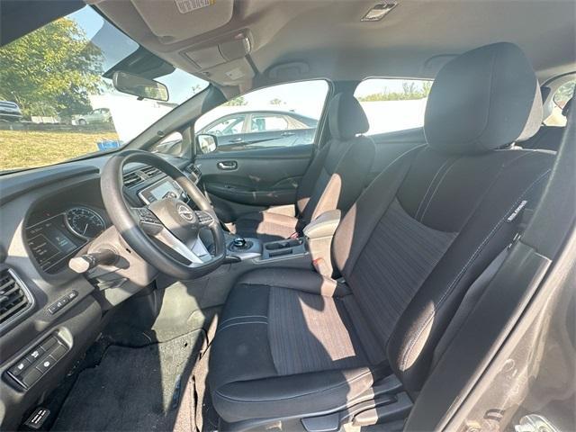 Photo of 2023 Gun Metallic Nissan Leaf