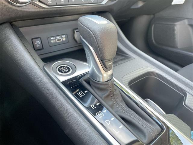 Photo of 2025 Scarlet Ember Nissan Sentra
