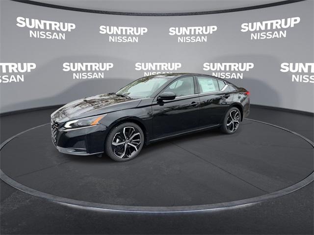 Photo of 2025 Black Nissan Altima