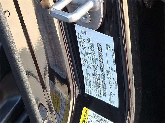 Photo of 2025 Shadow Black Ford Bronco