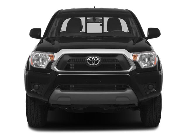 Photo of 2014 Super White Toyota Tacoma