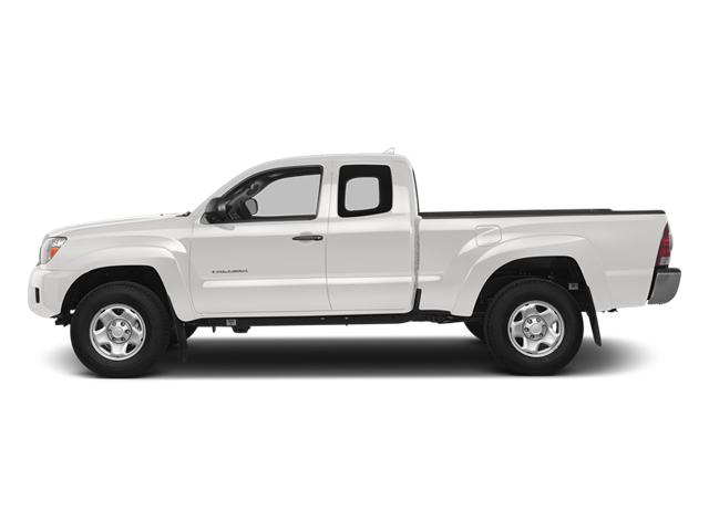 Photo of 2014 Super White Toyota Tacoma