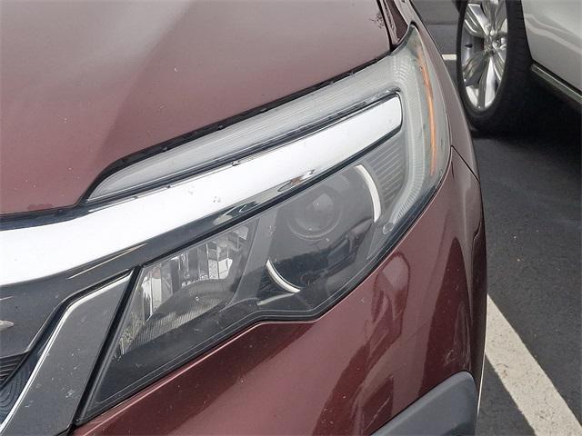 Photo of 2021 Deep Scarlet Pearl Honda Pilot