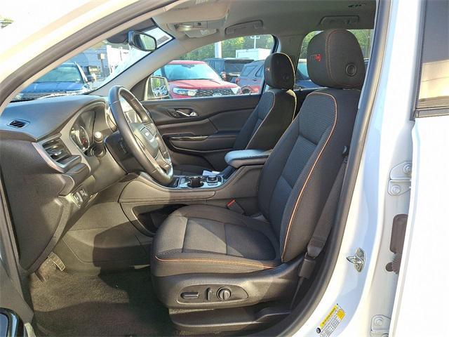 Photo of 2021 Summit White GMC Acadia