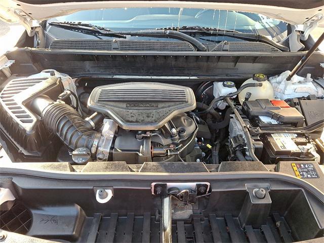 Photo of 2021 Summit White GMC Acadia
