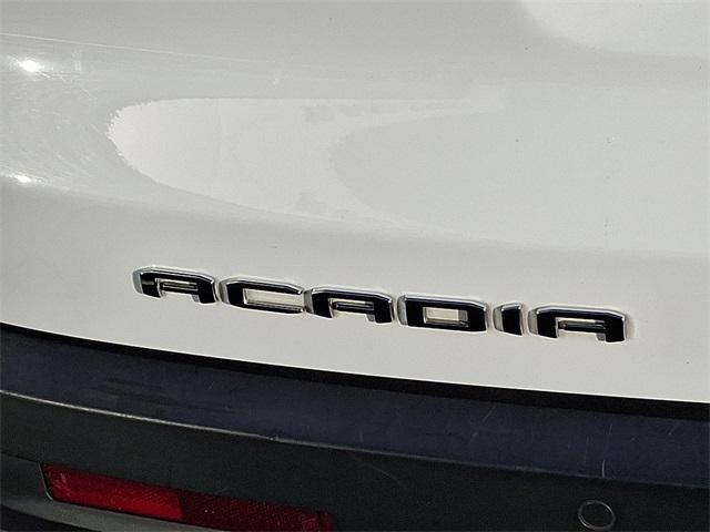 Photo of 2021 Summit White GMC Acadia