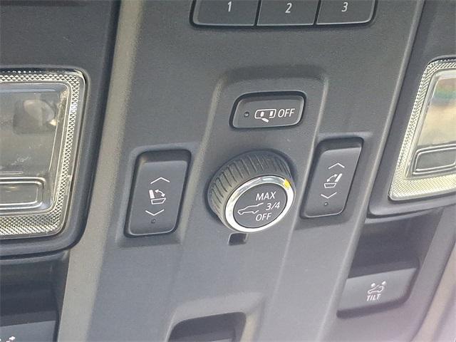Photo of 2021 Black Chevrolet Tahoe