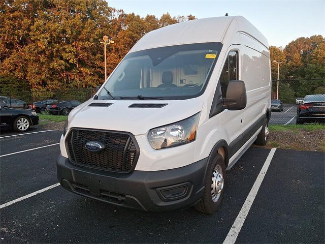 Photo of 2023 Oxford White Ford Transit-250
