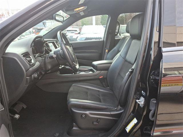 Photo of 2022 DB Black Clearcoat Dodge Durango