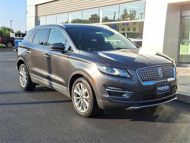 Photo of 2019 Magnetic Gray Metallic Lincoln MKC