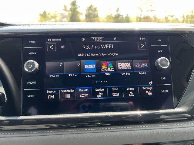 Photo of 2022 Platinum Gray Metallic Volkswagen Taos
