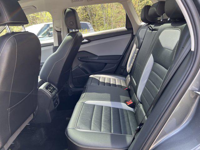 Photo of 2022 Platinum Gray Metallic Volkswagen Taos