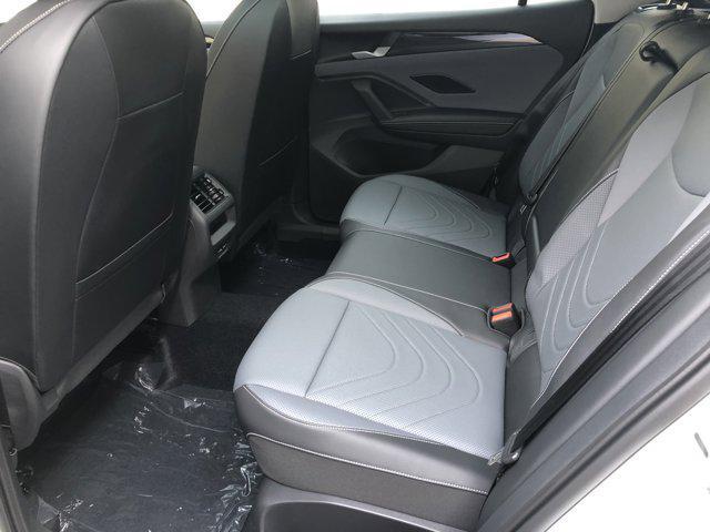 Photo of 2025 Pure White Volkswagen Tiguan
