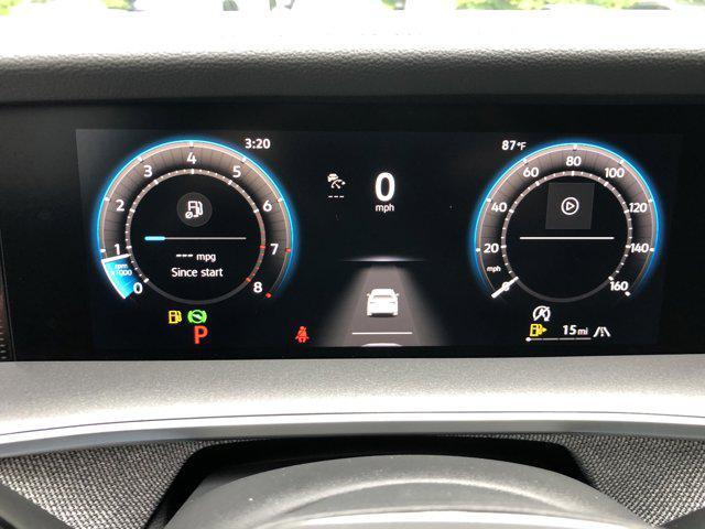 Photo of 2025 Pure White Volkswagen Tiguan