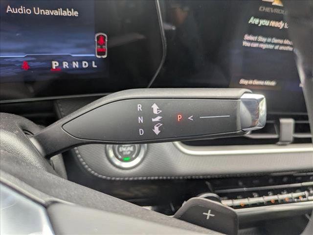 Photo of 2026 Mosaic Black Metallic Chevrolet Equinox