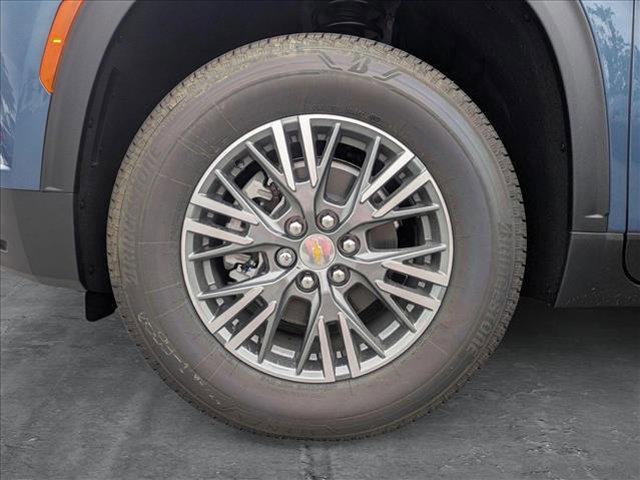 Photo of 2025 Lakeshore Blue Metallic Chevrolet Traverse