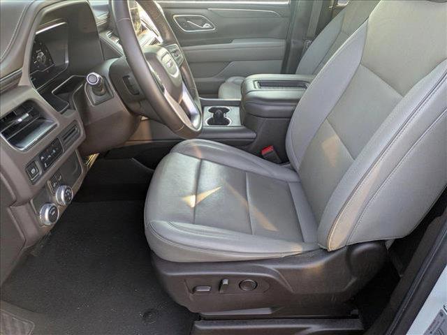Photo of 2023 Summit White GMC Yukon