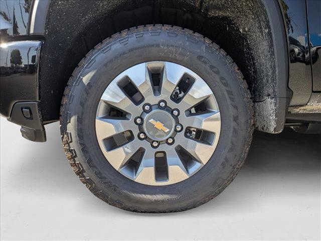 Photo of 2025 Black Chevrolet Silverado 2500
