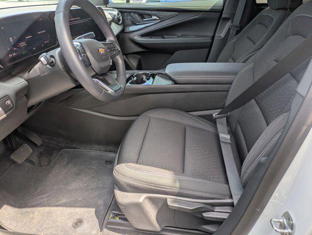 Photo of 2025 Summit White Chevrolet Blazer EV
