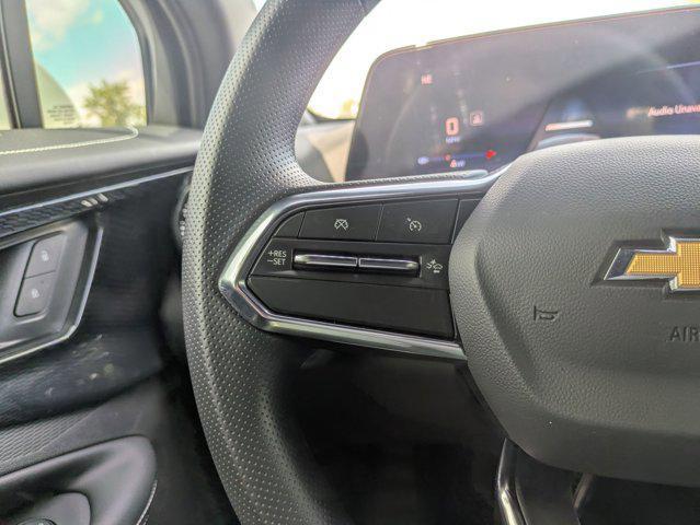 Photo of 2025 Summit White Chevrolet Blazer EV