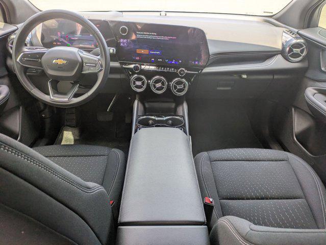 Photo of 2025 Summit White Chevrolet Blazer EV