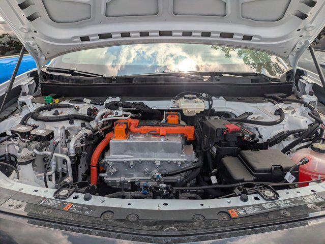 Photo of 2025 Summit White Chevrolet Blazer EV
