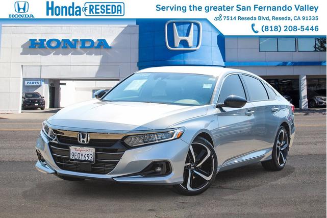 Photo of 2022 Lunar Silver Metallic Honda Accord