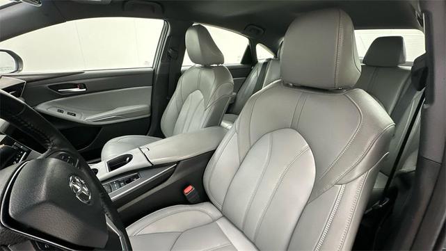 Photo of 2019 Harbor Gray Metallic Toyota Avalon