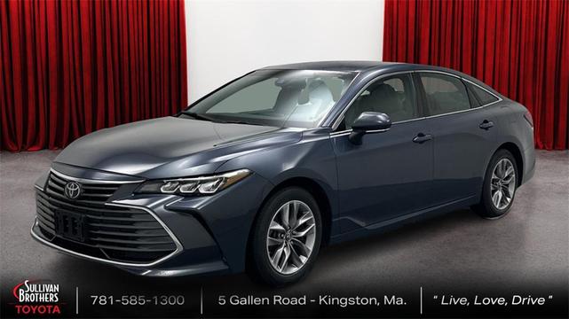 Photo of 2019 Harbor Gray Metallic Toyota Avalon