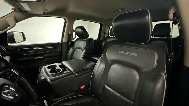 Photo of 2019 Diamond Black Crystal Pearlcoat RAM 1500