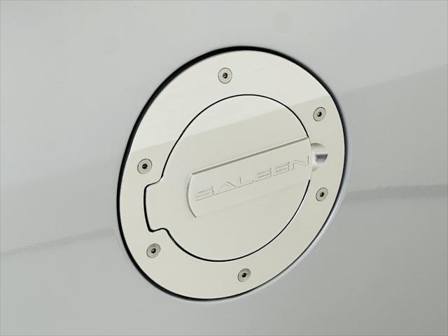 Photo of 2006 Satin Silver Metallic Ford Mustang