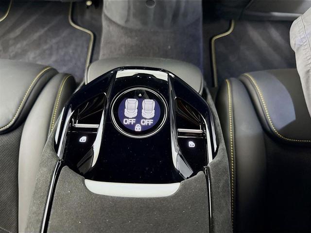 Photo of 2023 Extracompanrio Silver Ferrari Purosangue
