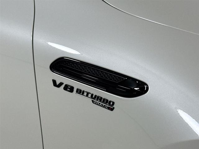 Photo of 2019 designo Diamond White Metallic Mercedes-Benz AMG GT 63