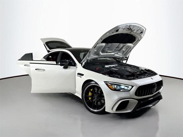 Photo of 2019 designo Diamond White Metallic Mercedes-Benz AMG GT 63