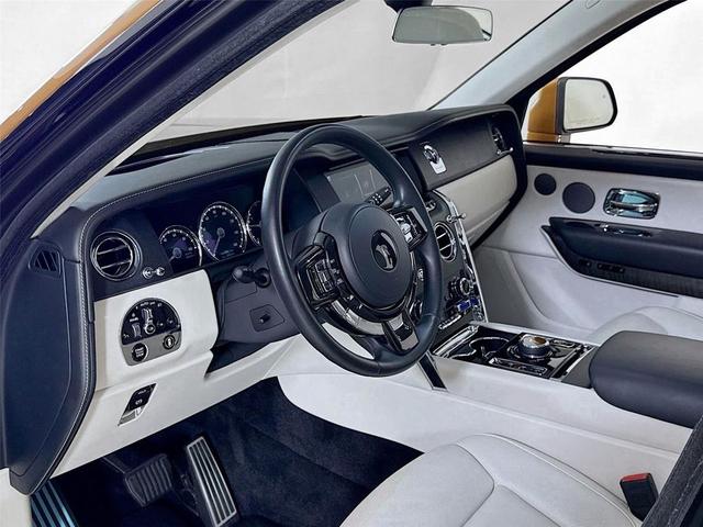 Photo of 2021 Tuscan Sun Rolls-Royce Cullinan