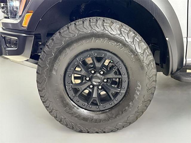 Photo of 2023 Carbonized Gray Metallic Ford F-150