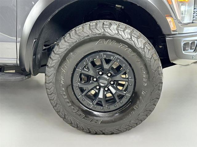 Photo of 2023 Carbonized Gray Metallic Ford F-150