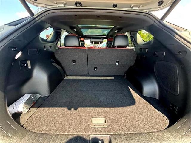 Photo of 2025 Gray Kia Sportage