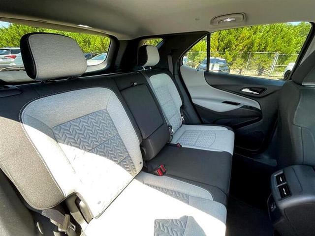 Photo of 2023 White Chevrolet Equinox
