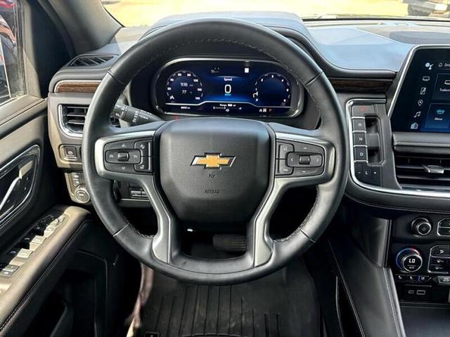 Photo of 2023 Blue Chevrolet Suburban