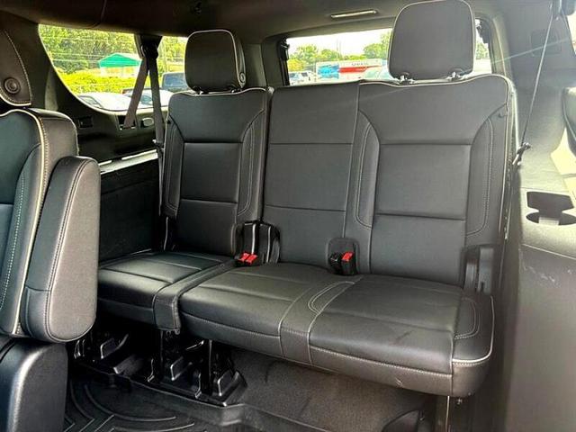 Photo of 2023 Blue Chevrolet Suburban